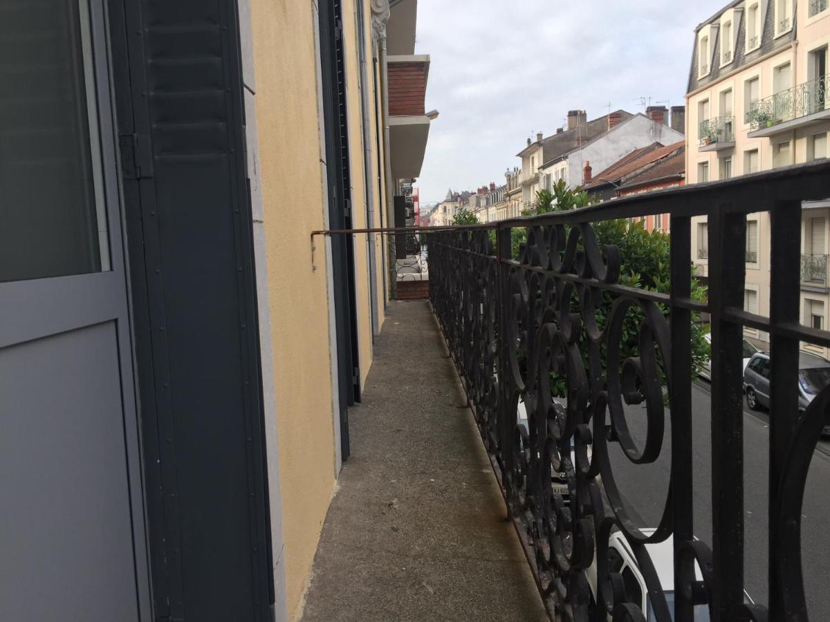 Villa Tarbis Tarbes Centre Ville , Appartements Tout Confort Стая снимка